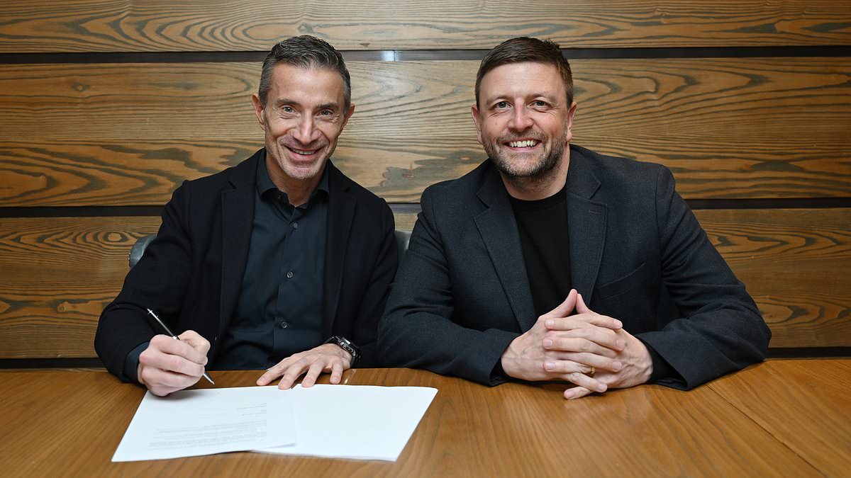 Preview Андреа Берта возглавил «Арсенал» в качестве спортивного директора