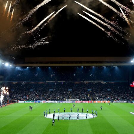 Около тысячи фанатов «Астон Виллы» без билетов ожидаются в Париже на матч с «ПСЖ»