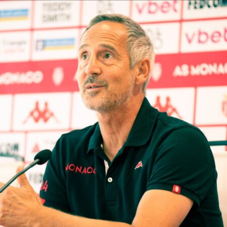 Решение Ади Хюттера по вратарской позиции в «Монако»