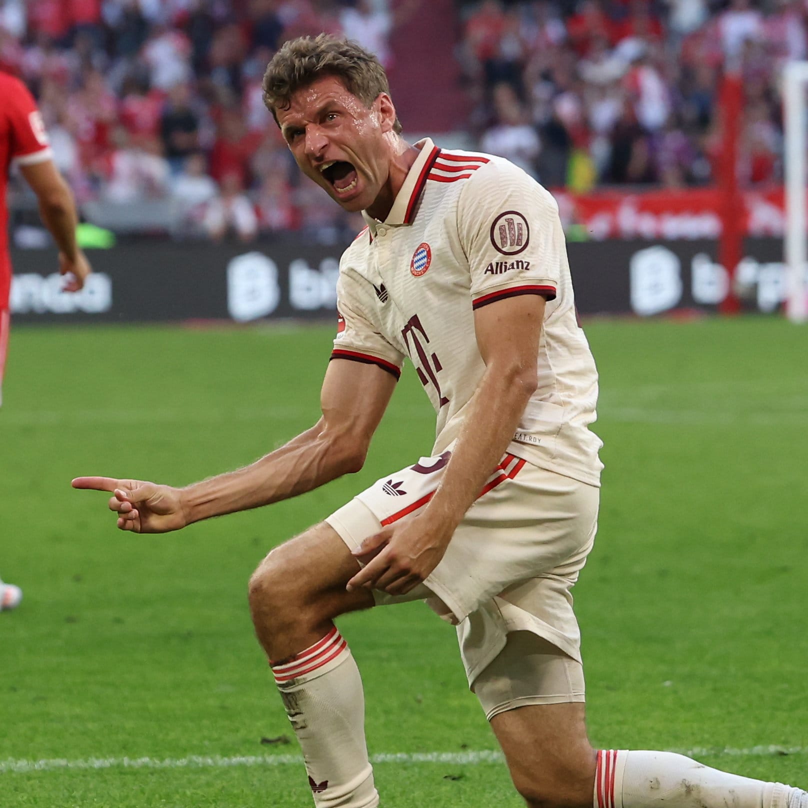 Preview Томас Мюллер на пороге Клуба 500 Бундеслиги