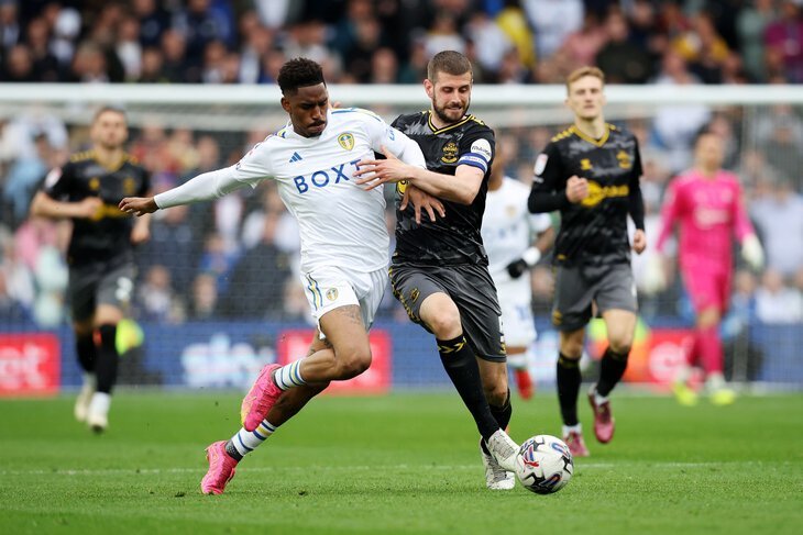 Preview Лидс Юнайтед близок к выходу в Премьер-лигу после рекордного первого тайма Джоэла Пирое