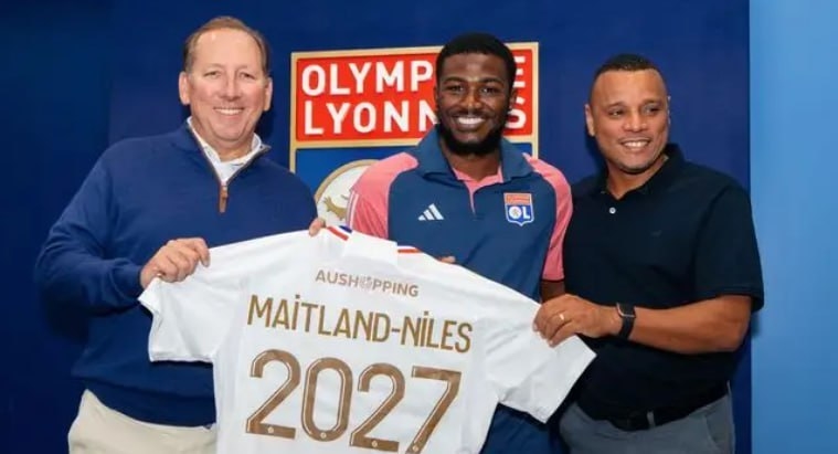 Preview Эйнсли Мэйтленд-Найлз может покинуть «Лион» из-за желания вернуться в АПЛ