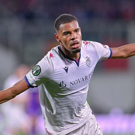 Бернли близок к подписанию Энди Диуфа из Ланса