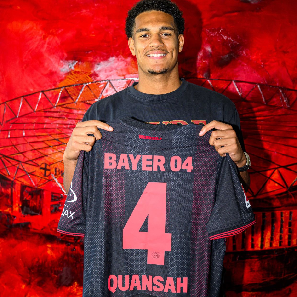 Preview «Байер» объявил о трансфере Куансы из «Ливерпуля»