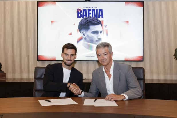 Preview «Вильярреал» получил €90 млн от продаж Баэны и Барри