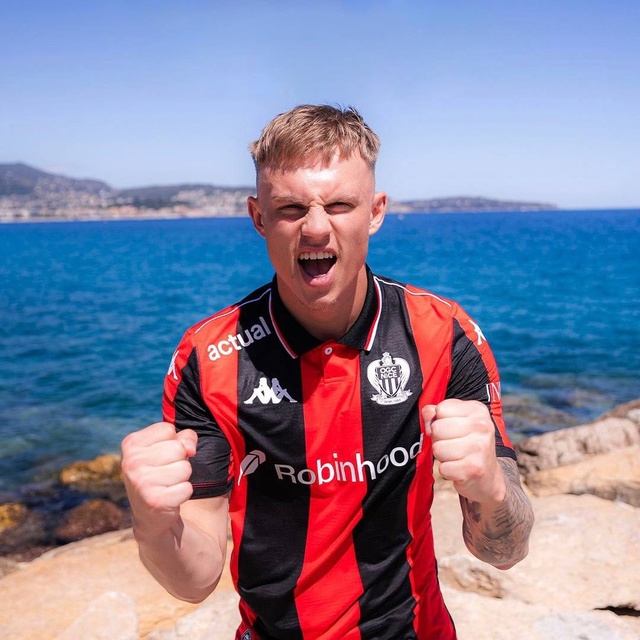 Preview ОФК Ницца подписал Исака Янссона из венского Рапида