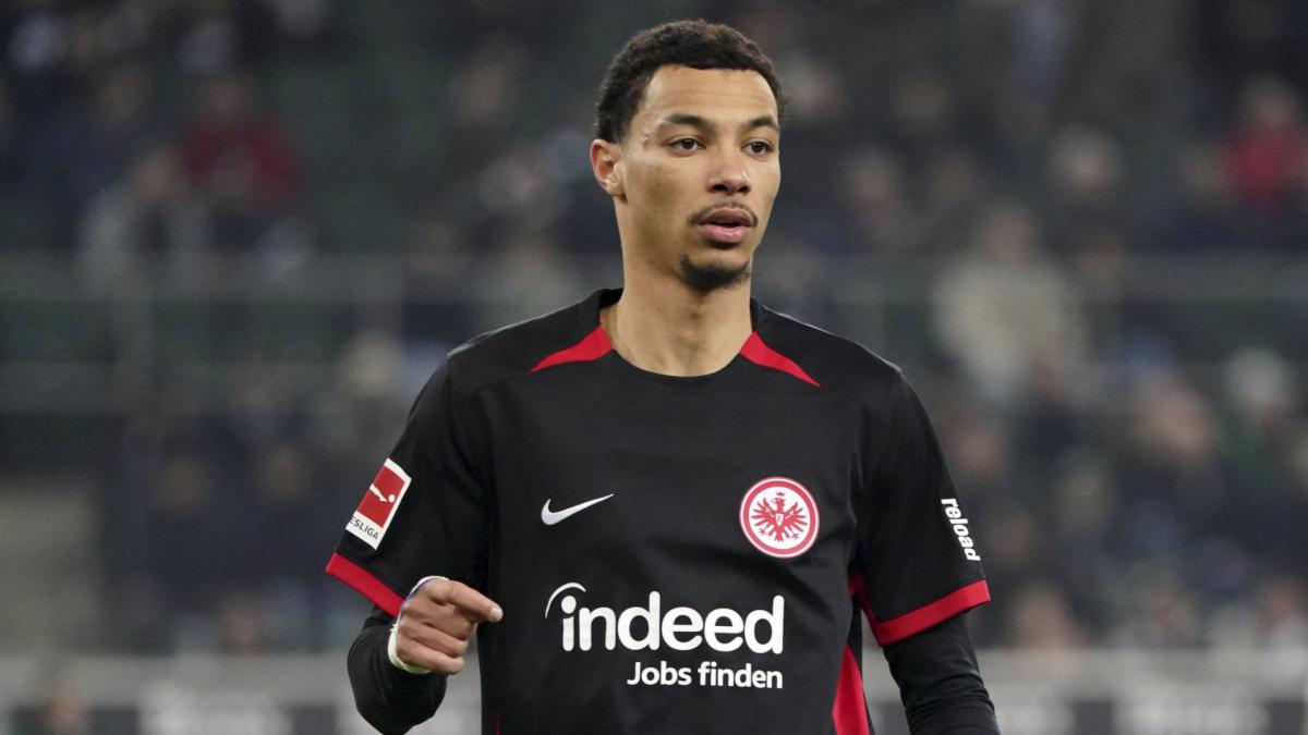 Preview Ньюкасл Юнайтед работает над подписанием Уго Экитике