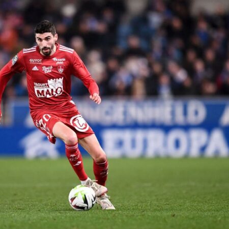 Борьба за Пьера Лис-Мелу: «Лион» против «Ренна»