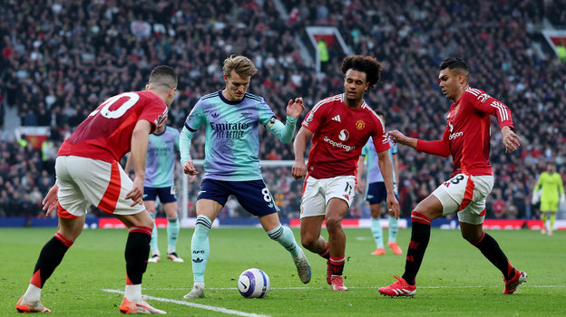 Preview «Арсенал» набрал невиданную скорость в матче с «Манчестер Юнайтед»: случайность или новая стратегия?