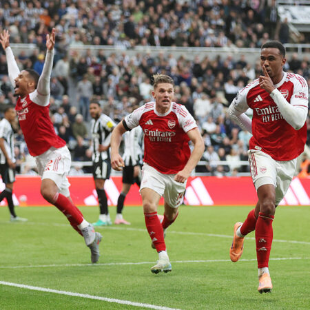 Герои со скамейки: «Арсенал» вырывает победу у «Ньюкасла»