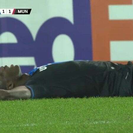 Тревога по травмам: Белланова и Коссуну покидают поле