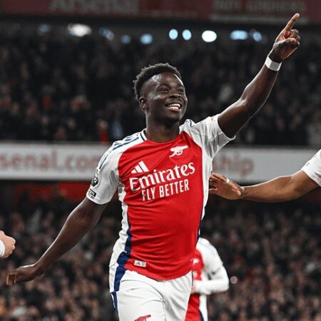 Арсенал 2-0 Вест Хэм: Сака забивает, команда Артеты возвращается на вершину