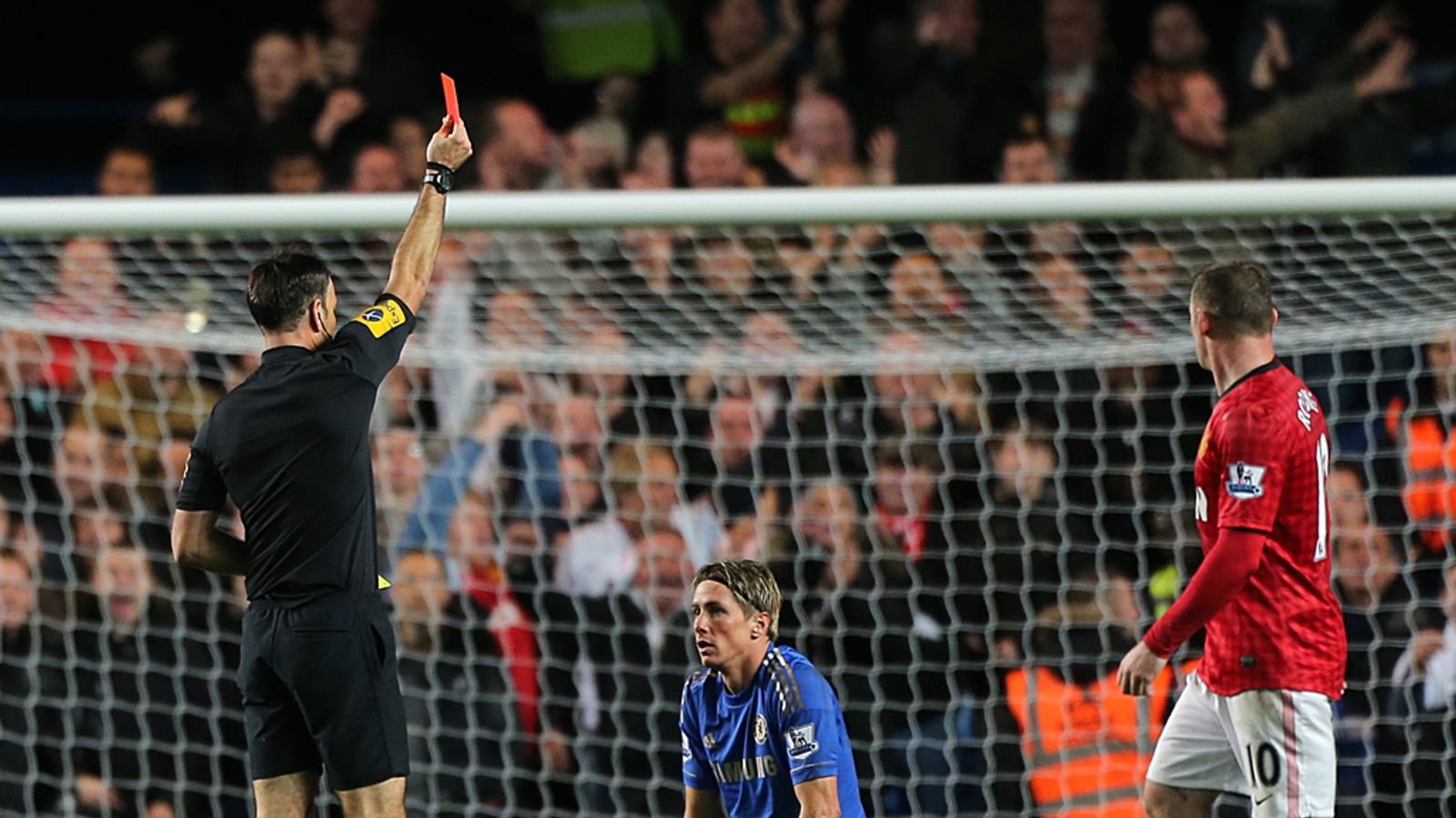 Preview Красная карточка и пенальти за 10 минут: Хаос в дерби Лиги 1!