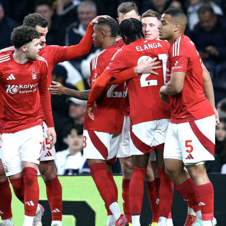 Премьер-лига: Менеджер-чемпион Европы на грани увольнения в «Ноттингем Форест»