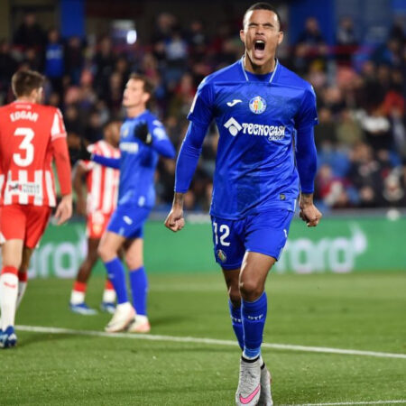 Звезды Премьер-лиги, блиставшие за сборные