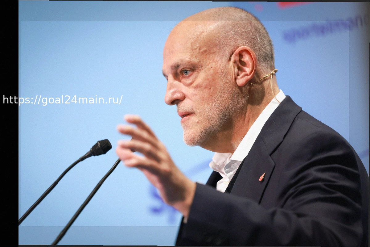 Preview Президент Ла Лиги анонсировал изменения в системе определения офсайдов со следующего сезона