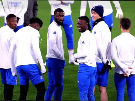 Арсеналу Предложена Возможность Приобрести Полузащитника Реала Эдуардо Камавингу