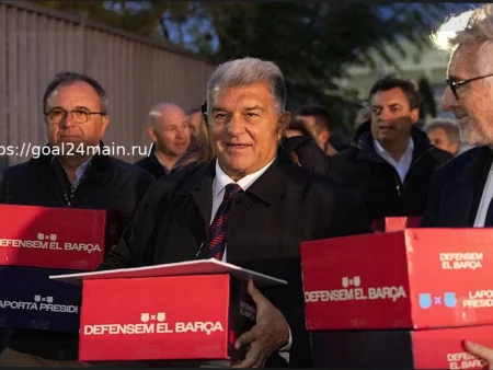 Лапорта Обвиняет Агента в «Предательстве» После Ухода Таланта «Барселоны» Дро Фернандеса в ПСЖ