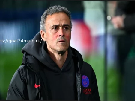 ПСЖ и Страсбург просят перенести матчи Лиги 1 из-за еврокубков