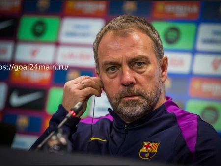 Главный тренер «Барселоны» Ханси Флик вызывает январского новичка для усиления защиты из-за травм