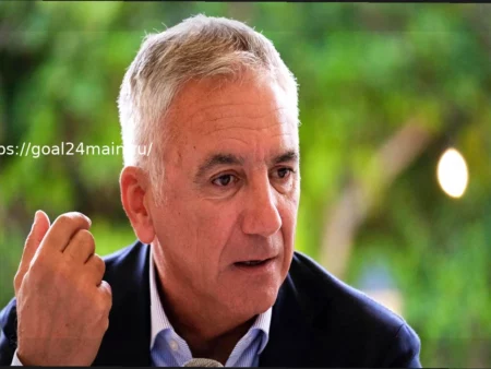 Фиорентина: Мелузо о спасении и болельщиках