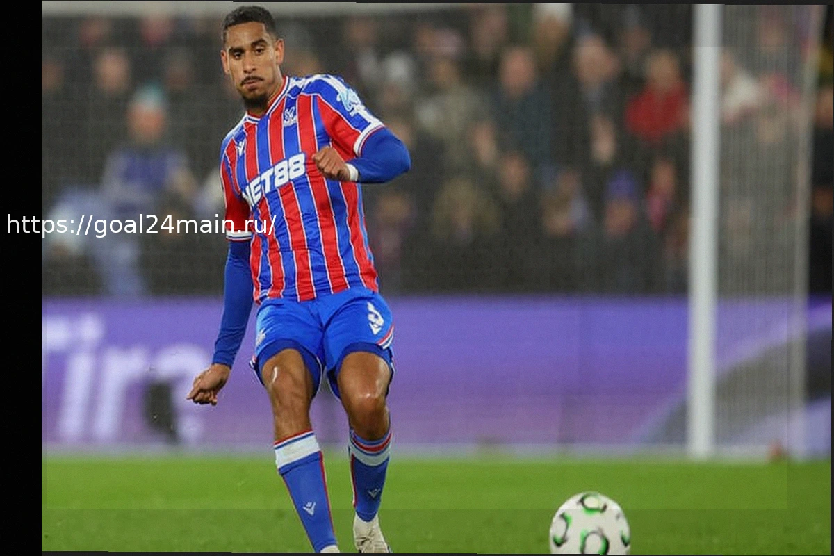 Preview Новая тревога для «Трехцветных»? Максенс Лакруа покинул поле из-за травмы после столкновения с партнером по команде «Кристал Пэлас»