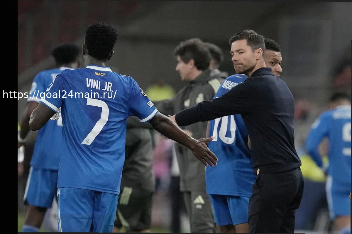 Preview Напряжение между Винисиусом Жуниором и Хаби Алонсо: истоки конфликта