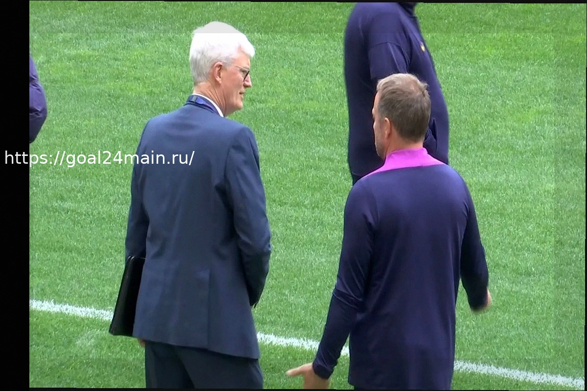 Preview УЕФА успокоила «Барселону» по поводу состояния поля «Метрополитано» после жалоб Ханси Флика