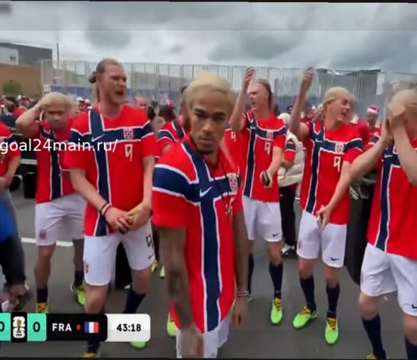 Norvège-France: «Il joue pas?» Le gros seum d’un streameur venu au stade avec 20 sosies d’Haaland